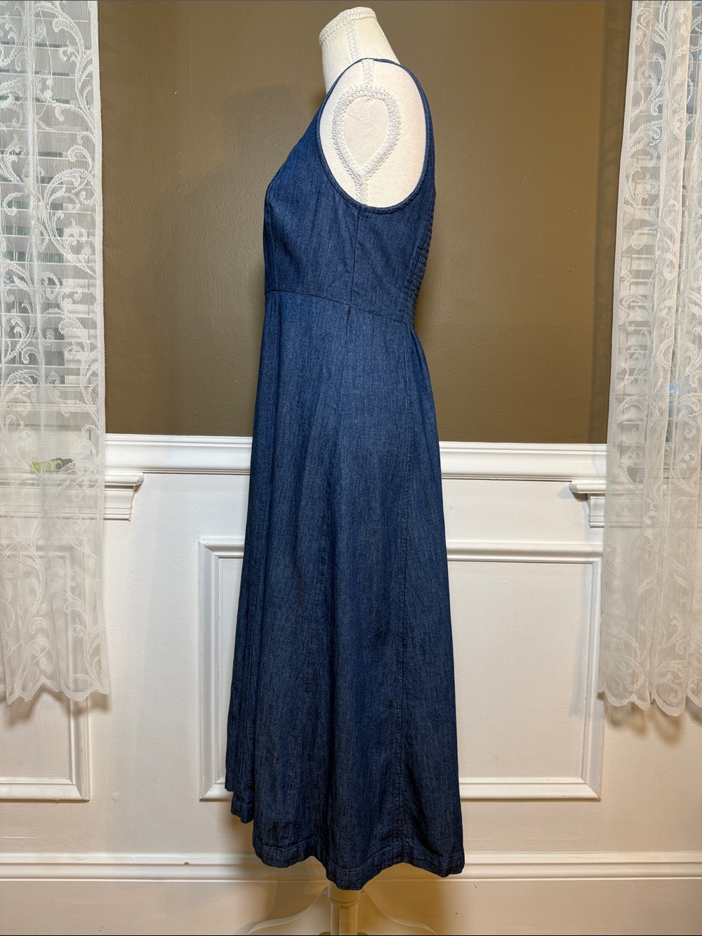 Old Navy Chambray Denim Fit & Flare Midi Dress Small Smocked Back Cotton - Picture 2 of 12